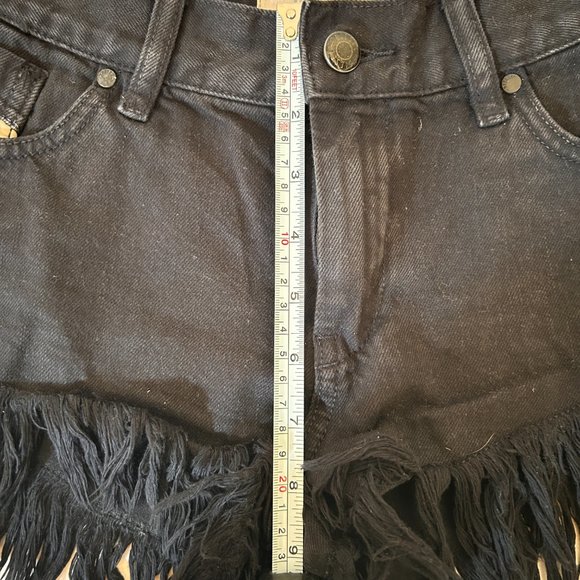 Low Rise Fring Jean Shorts | Diesel - Picture 11 of 11